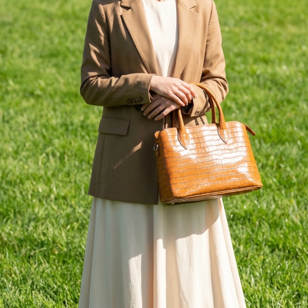 Elegant Tan Genuine Italian Leather Satchel Bag